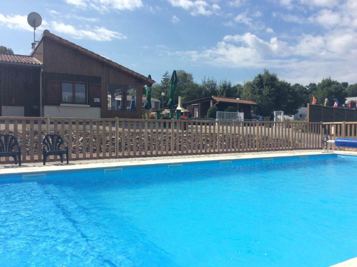 Camping Porte Des Vosges Bulgneville Luaran gambar